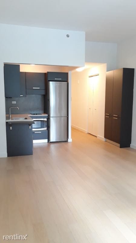 Building Photo - Studio, 1 bath Apartment - 224 East 39th St