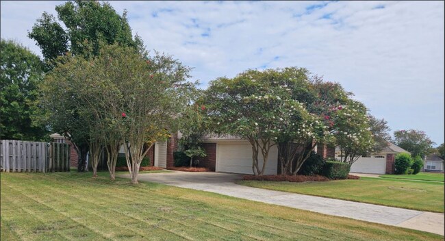 Foto del edificio - 9467 Greythorne Way