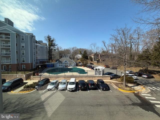 Foto del edificio - 3175 Summit Square Dr