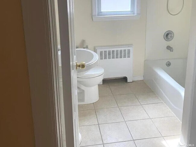 Foto del edificio - 71 Evergreen Ave