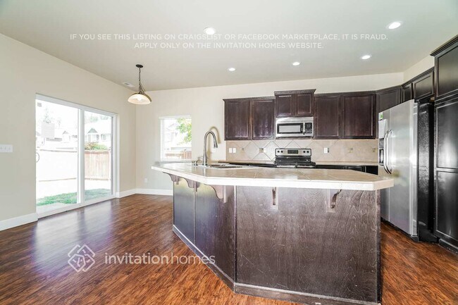 Foto del edificio - 18414 104th St Ct E