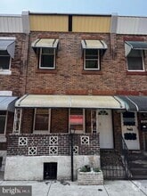 Building Photo - 2416 N Hollywood St