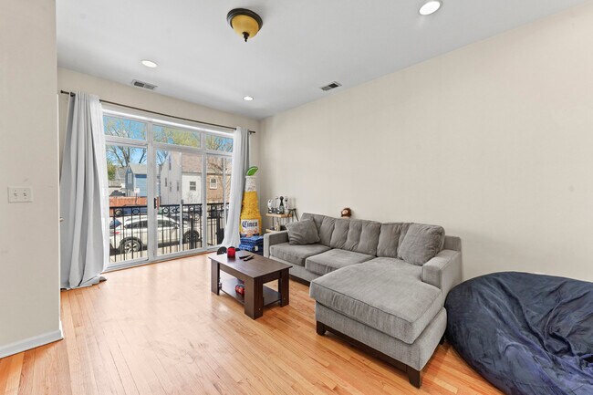 Foto del edificio - 1810 S Morgan St