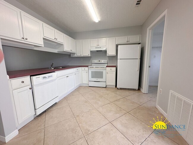 Foto del edificio - Charming 2 Bedroom Townhome in Fort Walton Beach!