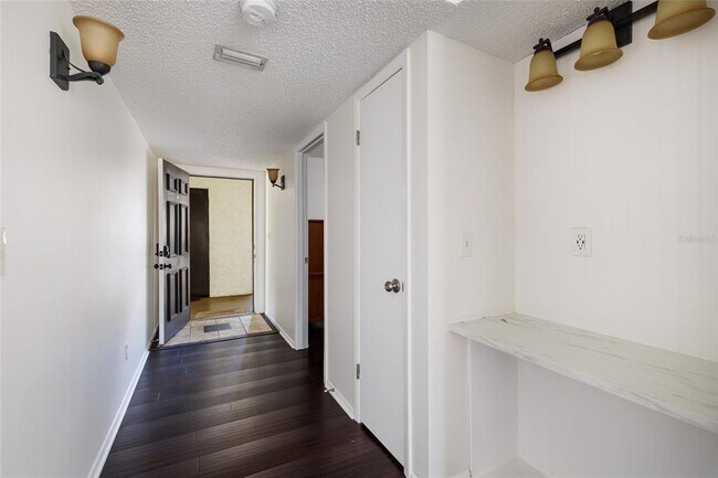 Foto del edificio - 400 N Bayshore Blvd