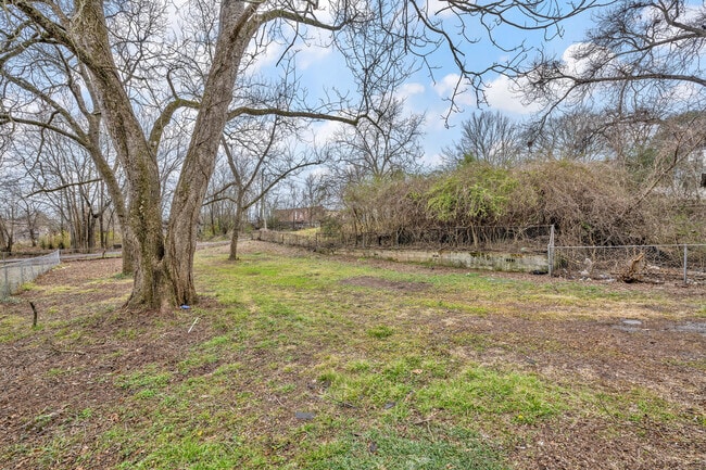 Building Photo - 4413 6th Ave