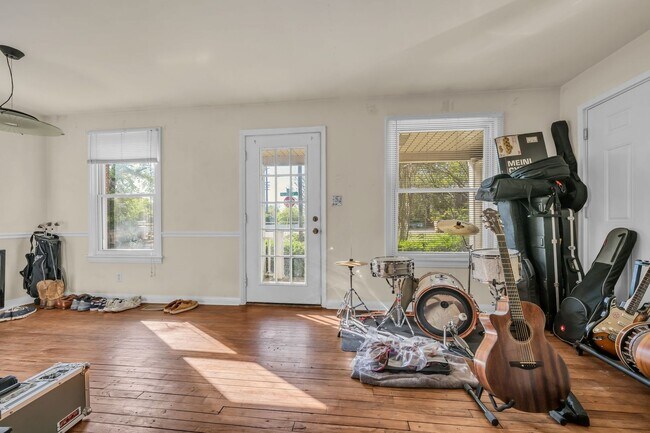 Foto del edificio - Cozy 2 Bed in Hillsboro West End Neighborhood