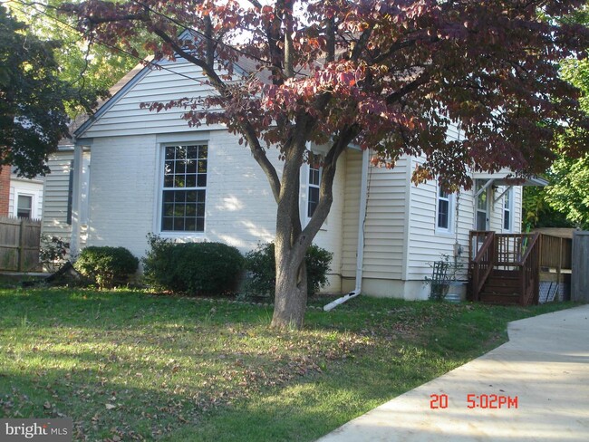 Building Photo - 2517 4th St S