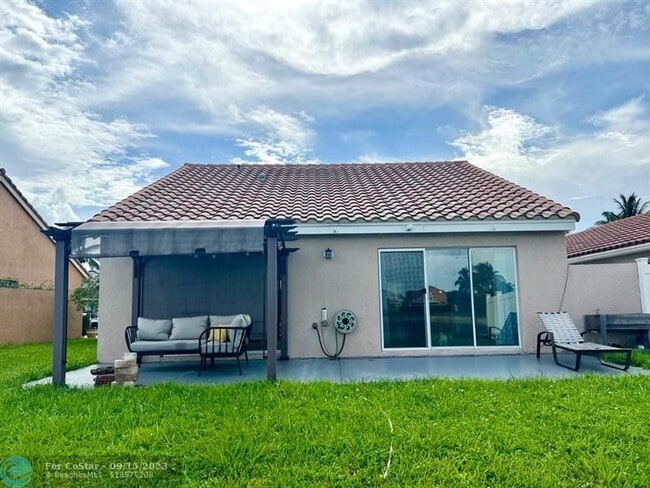 Foto del edificio - 10273 Allegro Dr