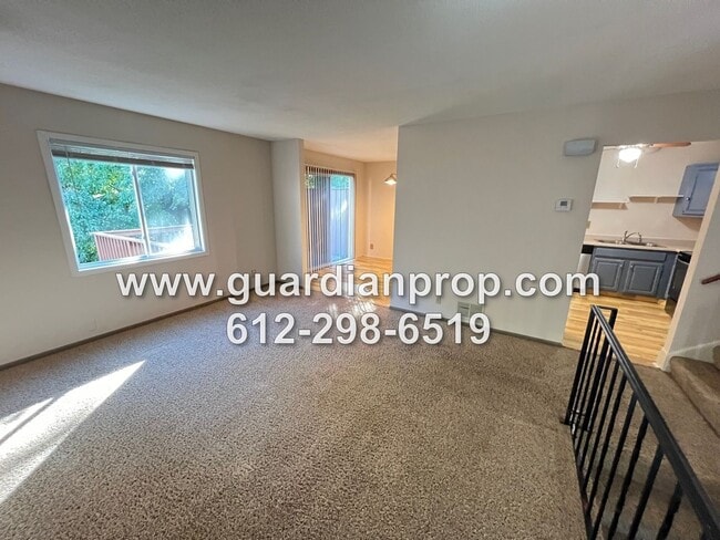 Building Photo - End Unit Townhouse Available November 1st,...