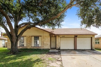 Building Photo - 7342 Sonnet Glen Ln