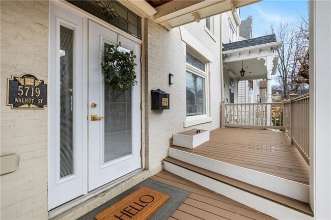 Photo - Luxurious 5-Bedroom Rental in the Heart of... House