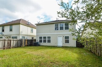 Building Photo - 12039 Madison Oak St