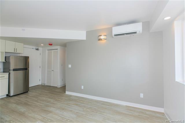 Building Photo - 910 Wiliwili St