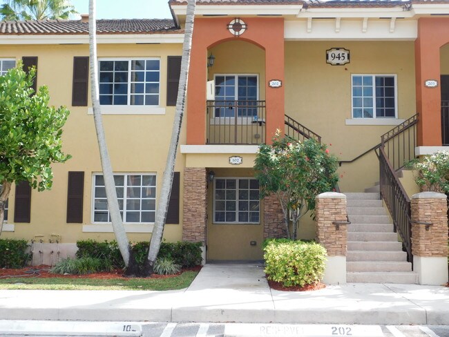 Foto del edificio - 945 NE 33rd Terrace