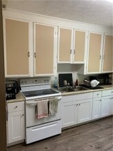 Building Photo - 96 Rutgers St