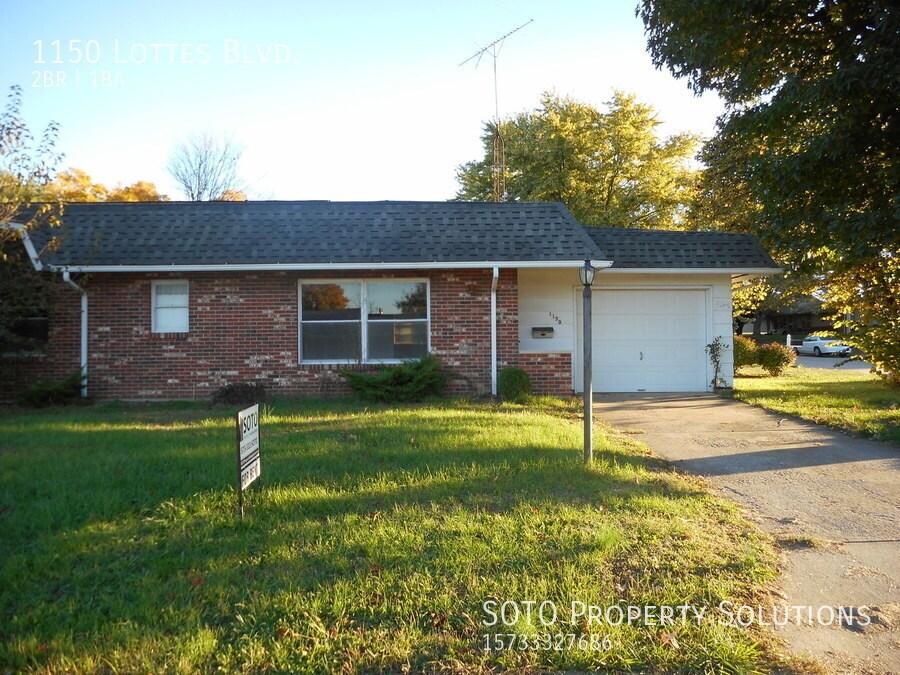 Primary Photo - 2BD/1BA Duplex with 1-car Garage in Perryv...