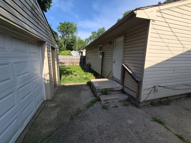 Building Photo - 3118 Wyoming Ave