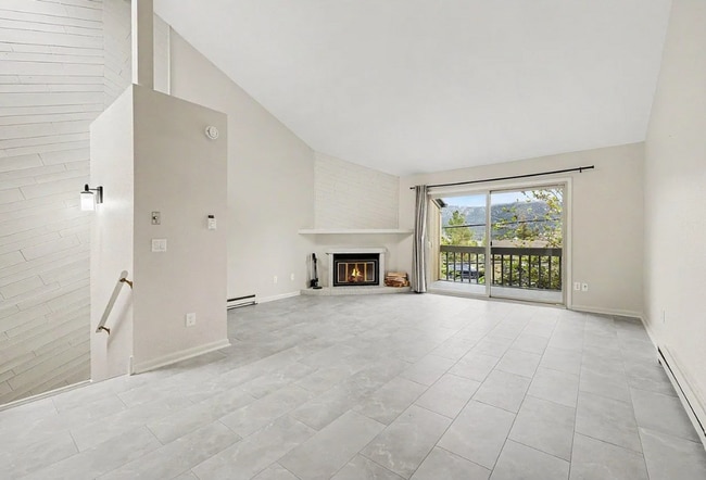 Foto del edificio - 514 Grand Estates Dr