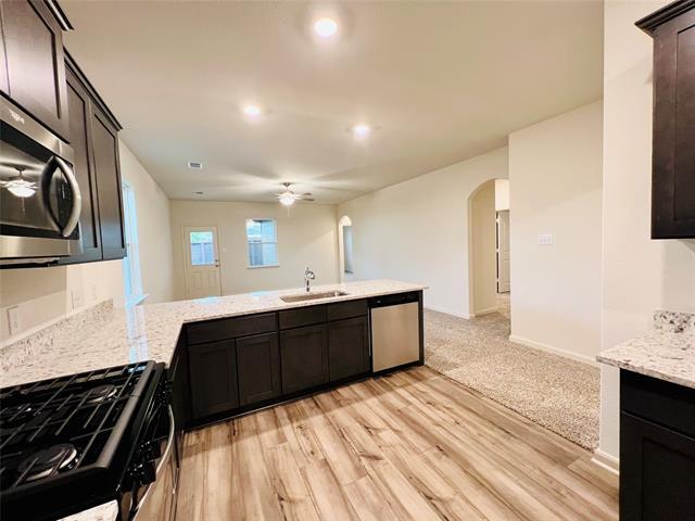 Building Photo - 2228 Pondera St