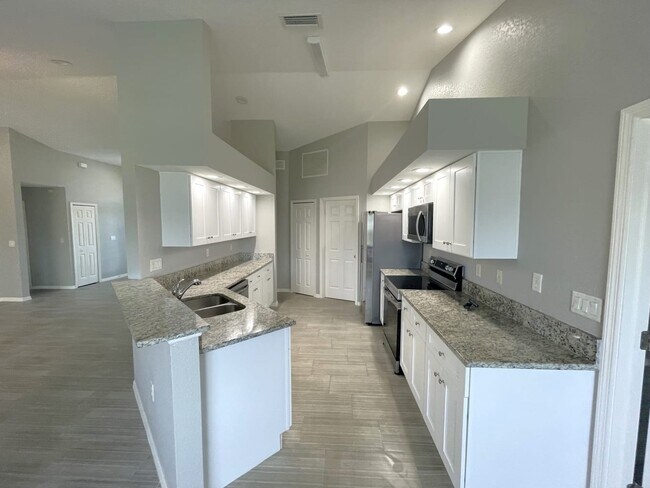 Foto del edificio - 26110 Ancuda Dr