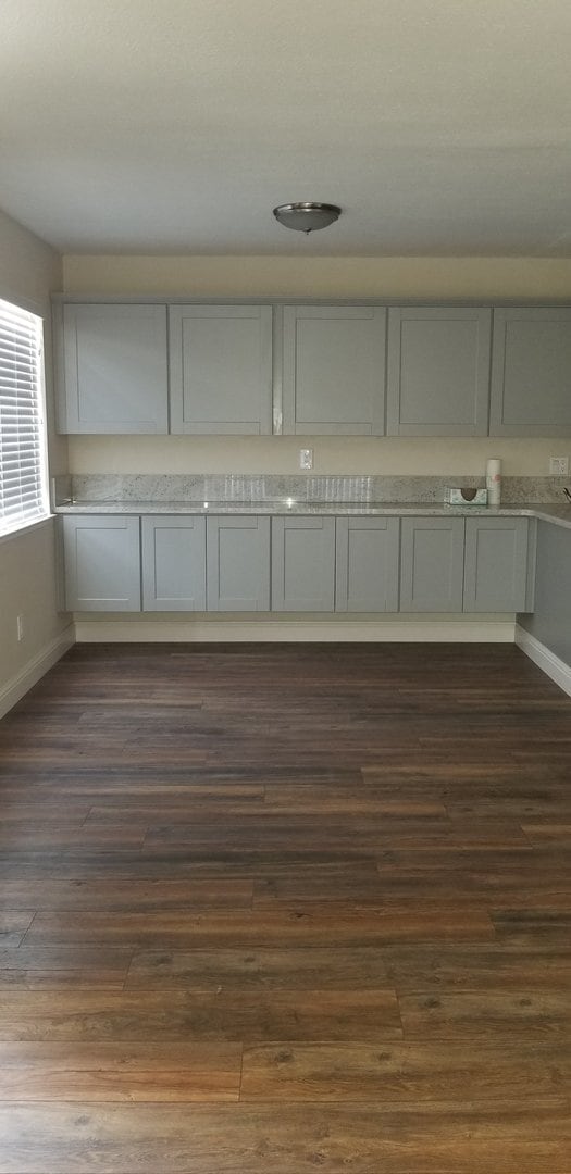 Building Photo - Condo Available Now