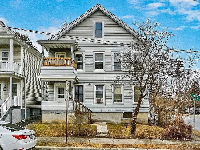 Foto del edificio - 16 Park Pl