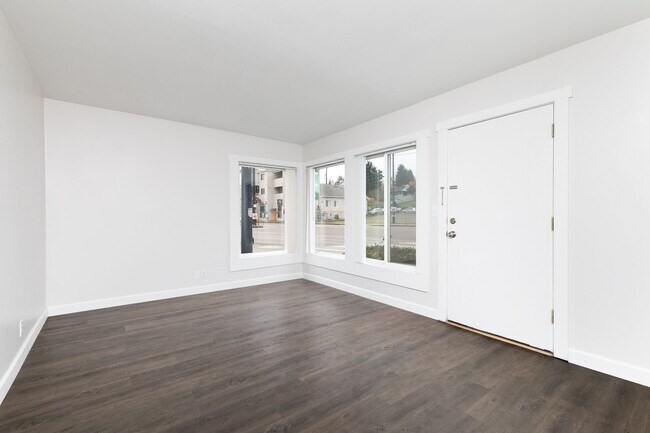 Photo - 5058 Martin Luther King Jr Way S Apartment