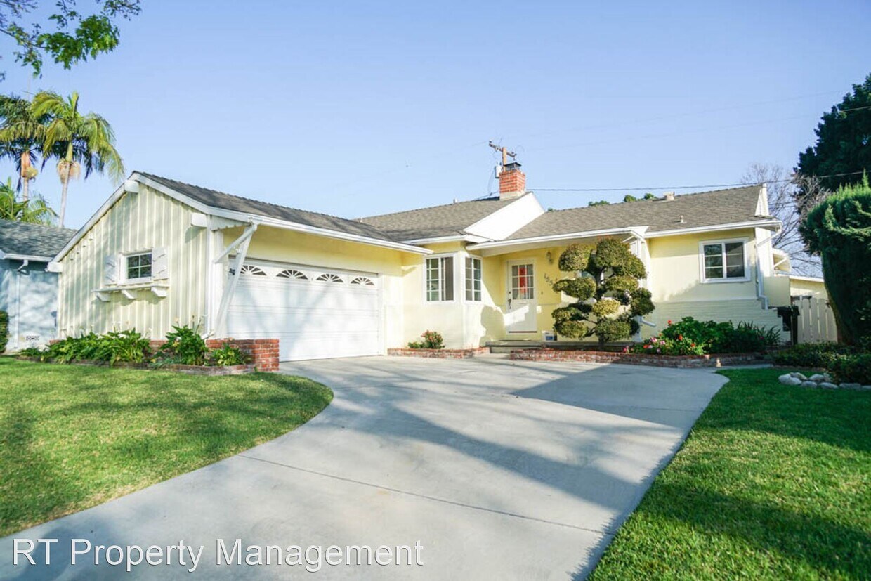 Primary Photo - 3 br, 2 bath House - 15564 Dittmar Dr