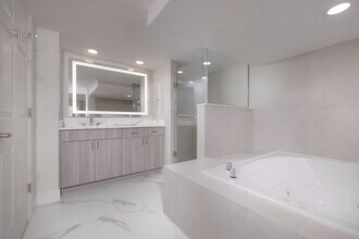 Building Photo - The Haven at Westgate Vacation Villas
