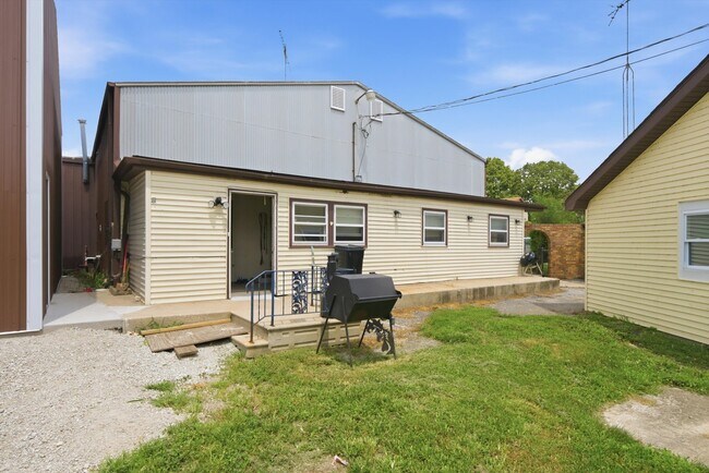 Foto del edificio - 24134 IL-53