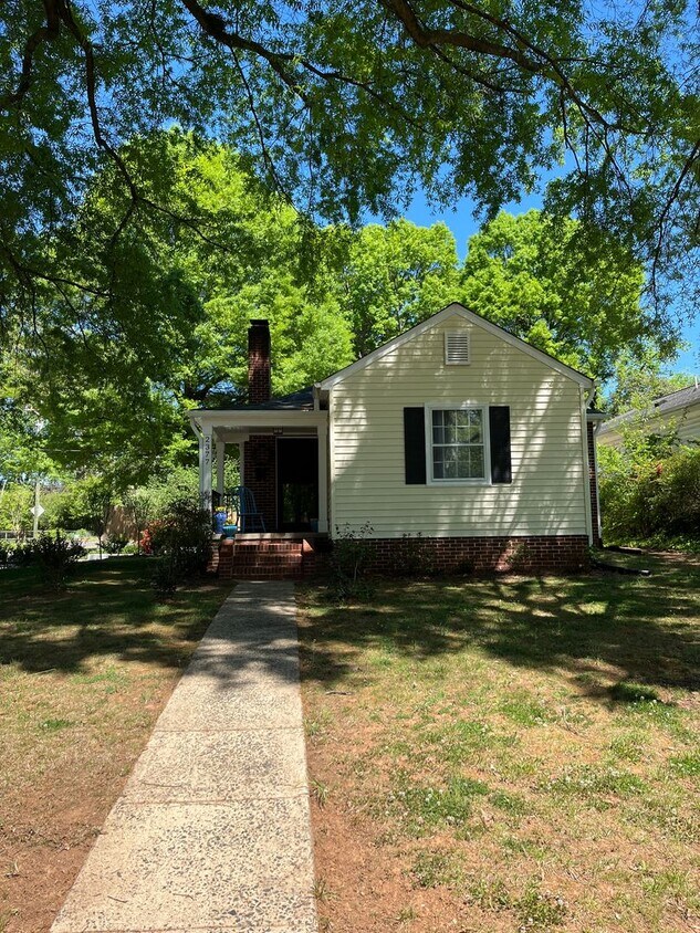 Foto del edificio - 2377 Westfield Ave