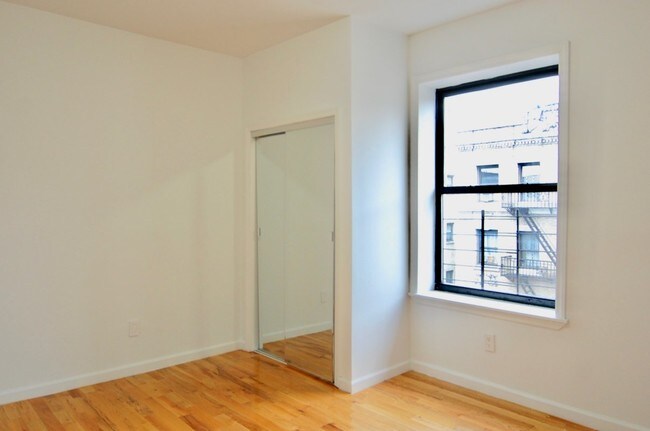 Building Photo - 600 W 162nd St