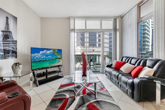 Foto del edificio - 1155 Brickell Bay Dr
