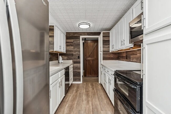 Foto del edificio - 4036 Haverstraw Dr