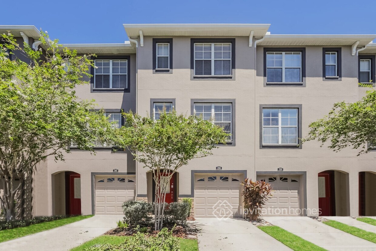 Primary Photo - 2561 Lexington Oak Dr