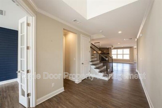 Photo - 318 Timbercreek Dr House