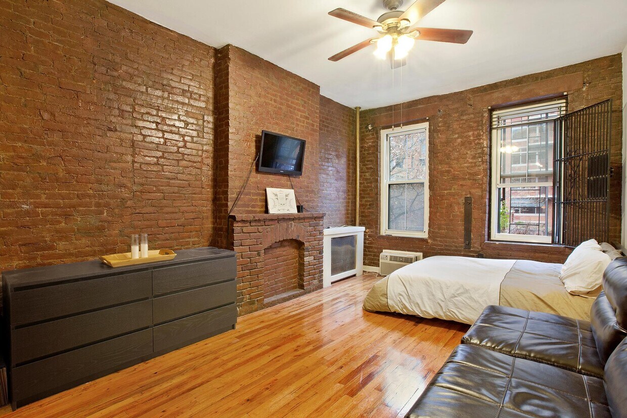 92 Horatio St Unit 2K, New York, NY 10014 Condo for Rent in New York