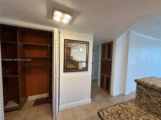 Foto del edificio - 8301 SW 142nd Ave