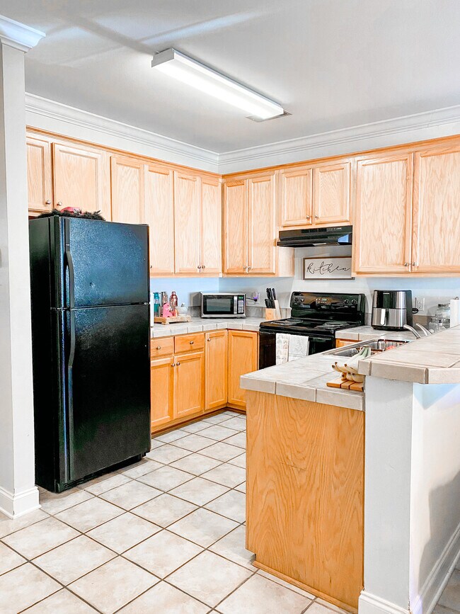 14532 Honeysuckle St Unit 207, Hammond, LA 70401 Apartments in