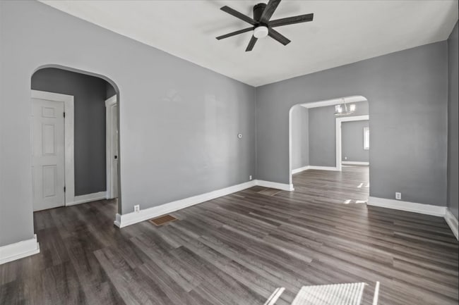 Photo - N. Temple House