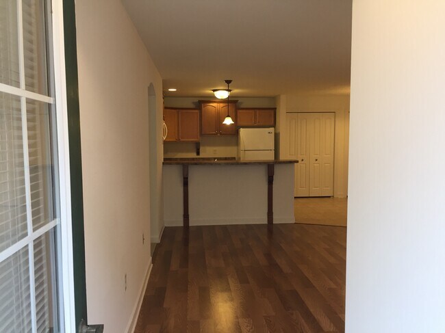 Foto del edificio - 2724 Hidden Dr