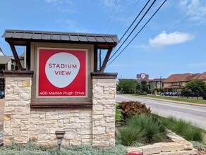 Building Photo - Stadium View Apartments