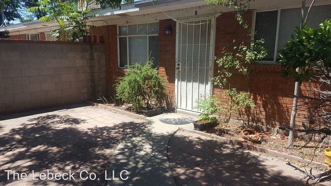Foto del edificio - 4608 Zuni Rd SE