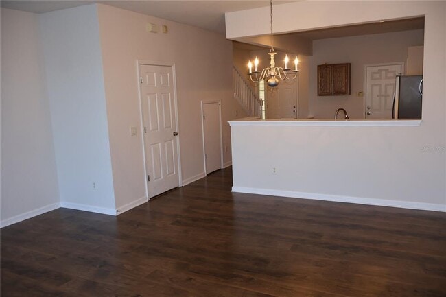 Foto del edificio - 4953 SW 45th Cir