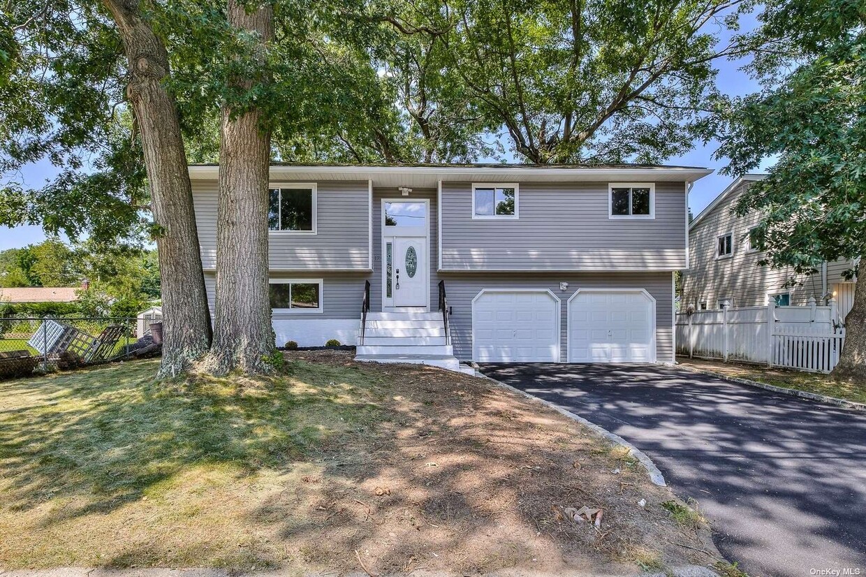 Primary Photo - 17 Croley St