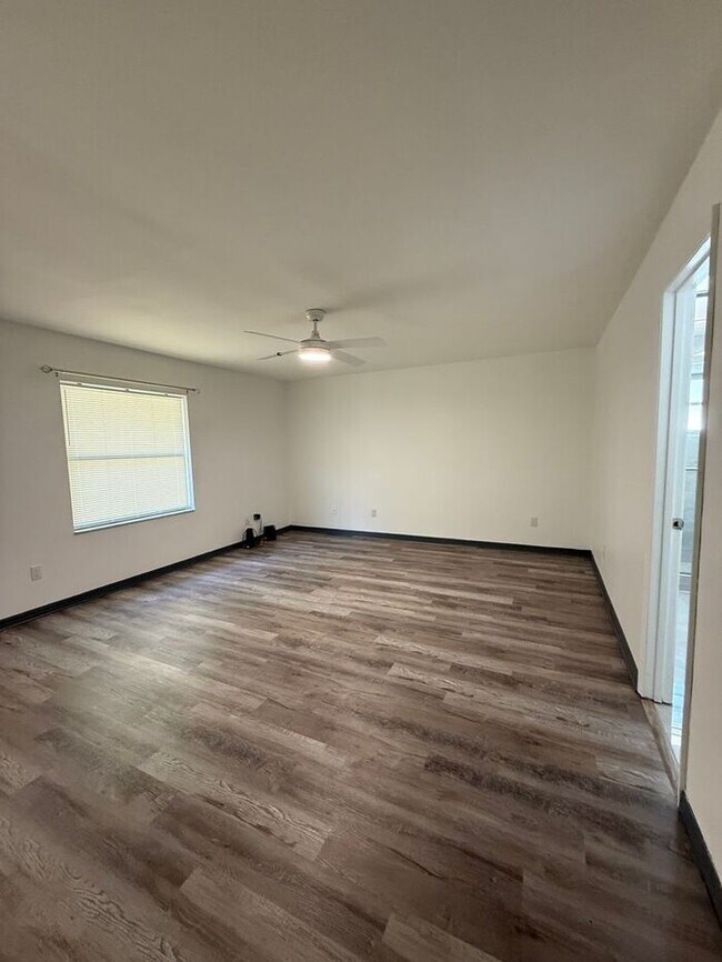 Foto del edificio - 14040 SW 33 CT RD