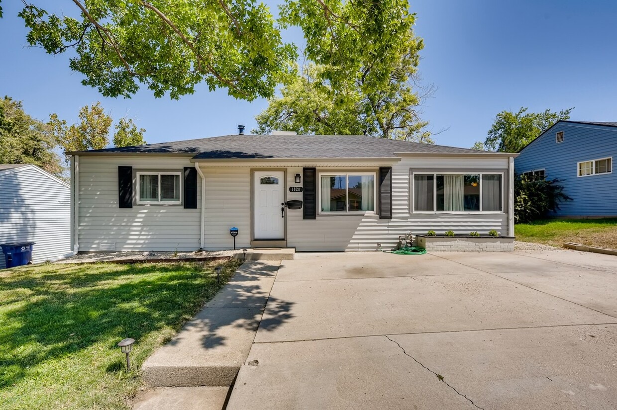 1828 S Meade St, Denver, CO 80219 House Rental in Denver, CO