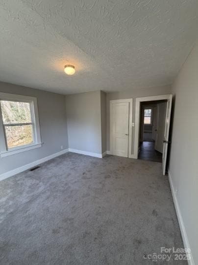 Building Photo - 530 N Mulberry St