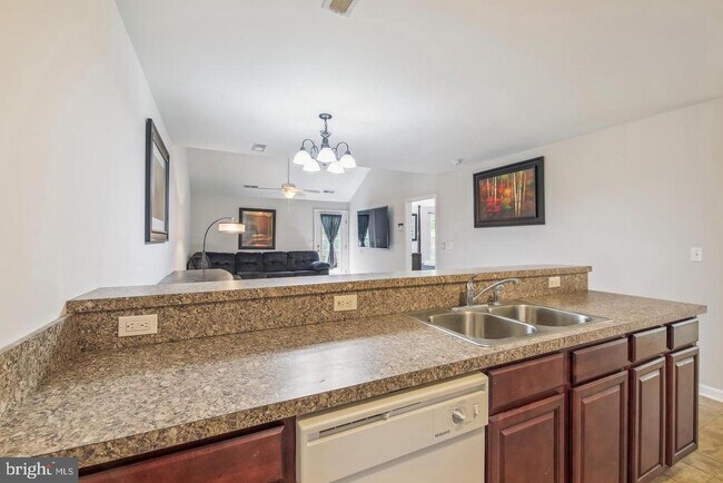 Foto del edificio - 102 Hunter's Way